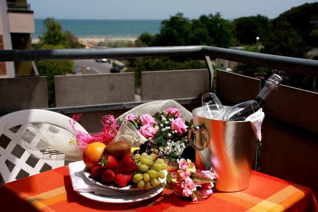 Hotel Astrid Cervia Ngoại thất bức ảnh