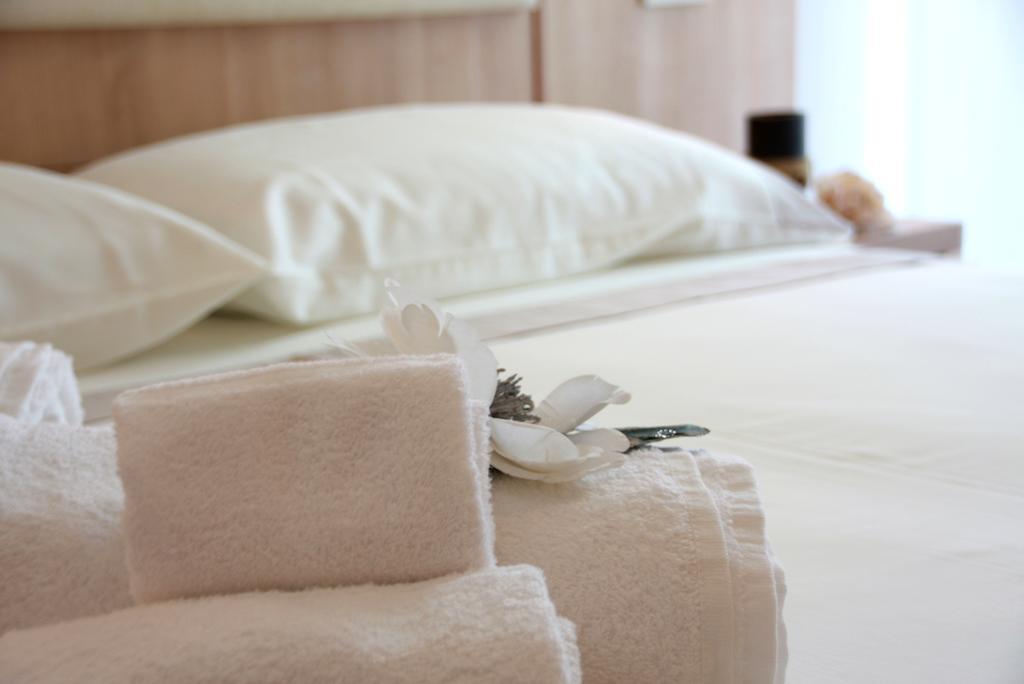 Hotel Astrid Cervia Ngoại thất bức ảnh
